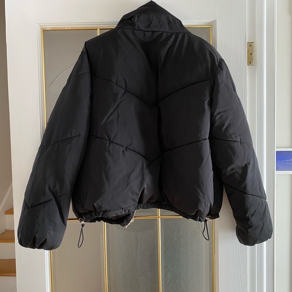 Black winter puffer jacket - Picture 2 of 3